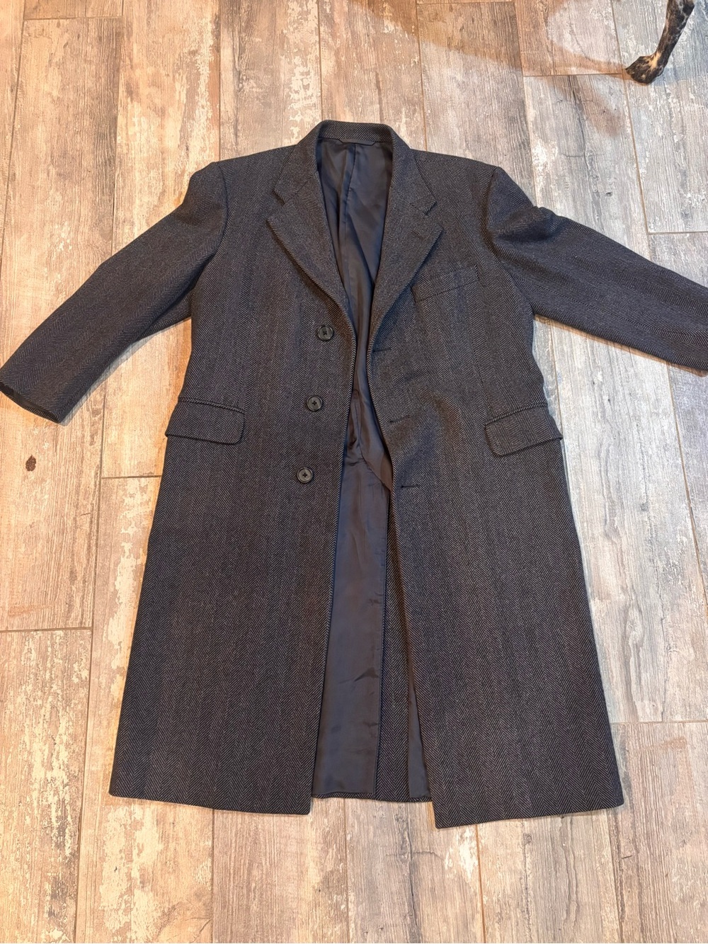 Men’s Herringbone Vintage Overcoat